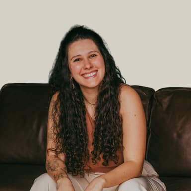 Foto de Julia, cofundadora da Sollar